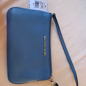 Michael Kors wristlet